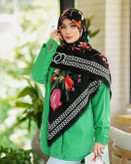 روسری سیااسکارف طرح شنل