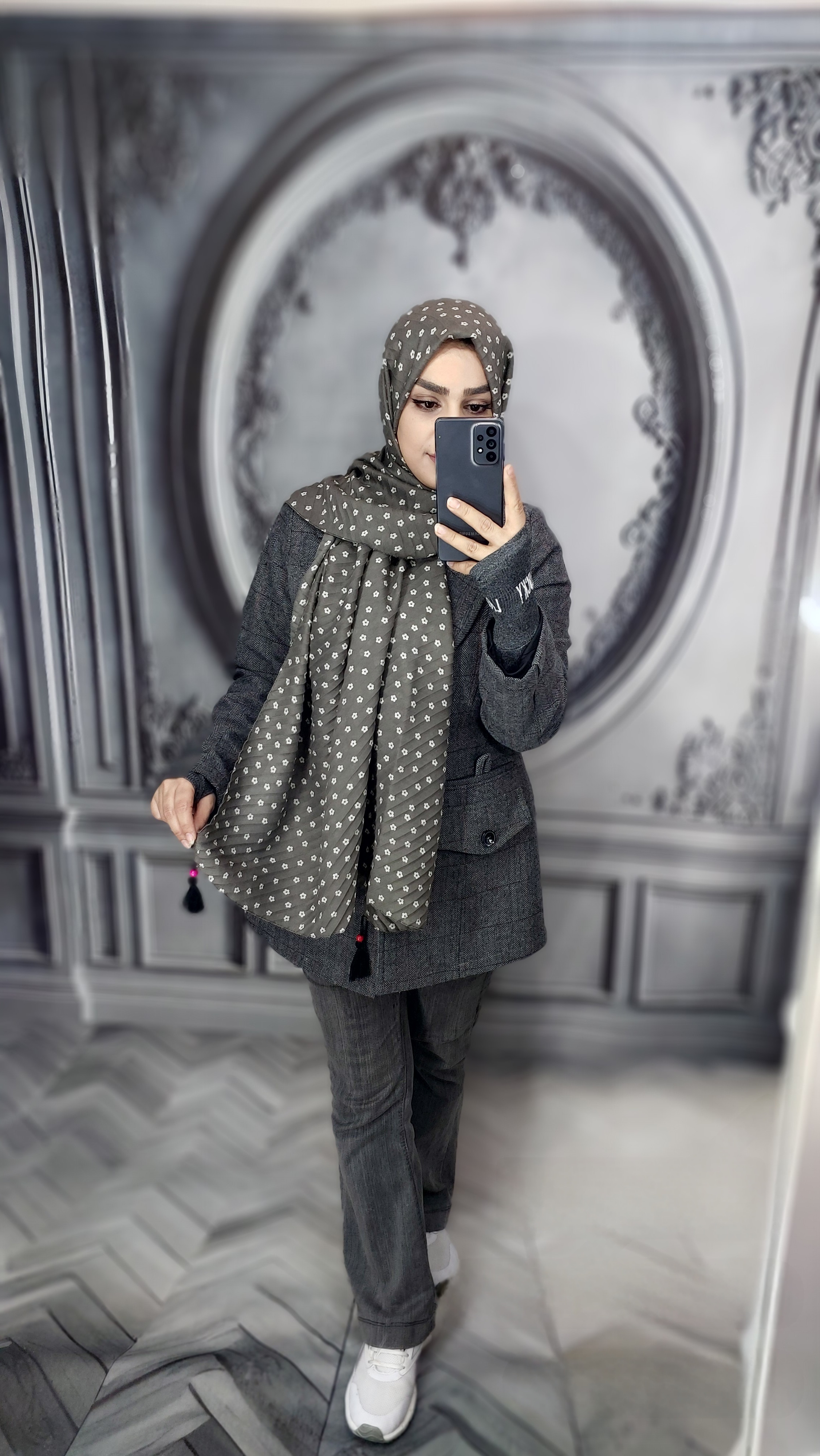 شال نخی پلیسه