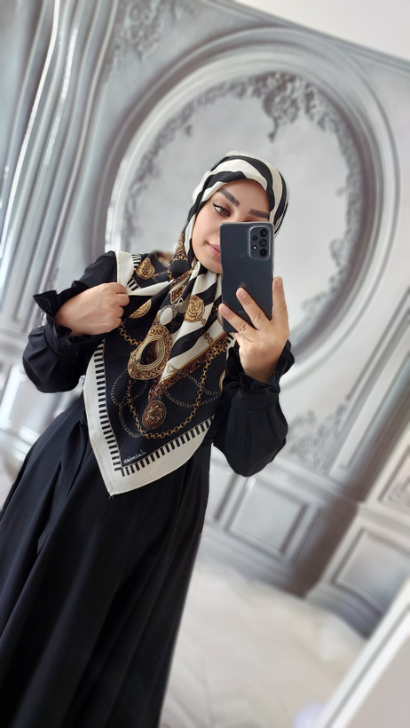 روسری لاینی