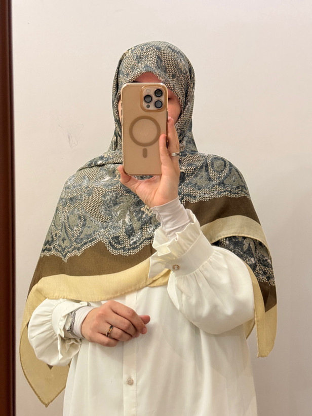 روسری دانتل